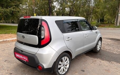 KIA Soul II рестайлинг, 2016 год, 1 240 000 рублей, 5 фотография