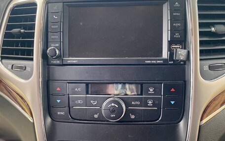 Jeep Grand Cherokee, 2012 год, 1 400 000 рублей, 9 фотография