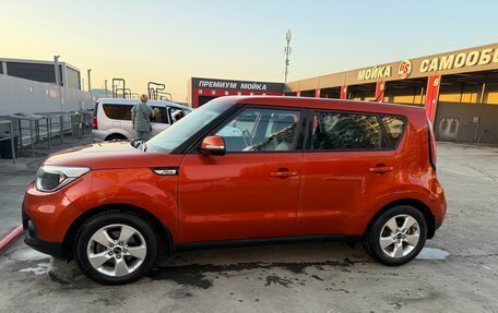 KIA Soul II рестайлинг, 2019 год, 1 625 000 рублей, 2 фотография