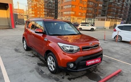 KIA Soul II рестайлинг, 2019 год, 1 625 000 рублей, 6 фотография