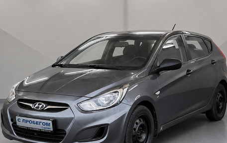 Hyundai Solaris II рестайлинг, 2012 год, 720 000 рублей, 1 фотография