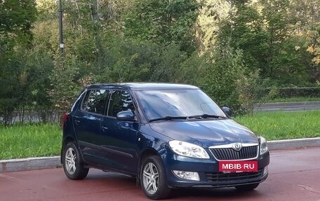 Skoda Fabia II, 2011 год, 595 000 рублей, 2 фотография