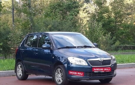 Skoda Fabia II, 2011 год, 595 000 рублей, 10 фотография