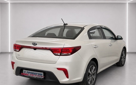 KIA Rio IV, 2017 год, 1 240 000 рублей, 4 фотография