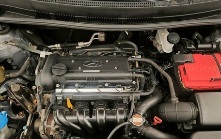 Hyundai Solaris II рестайлинг, 2012 год, 720 000 рублей, 13 фотография