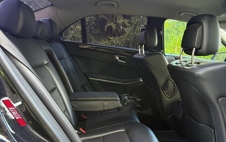 Mercedes-Benz E-Класс, 2011 год, 1 100 000 рублей, 12 фотография
