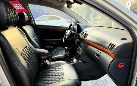 Toyota Avensis III рестайлинг, 2006 год, 717 000 рублей, 10 фотография