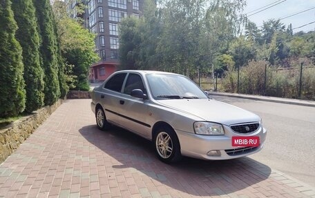 Hyundai Accent II, 2004 год, 395 000 рублей, 2 фотография