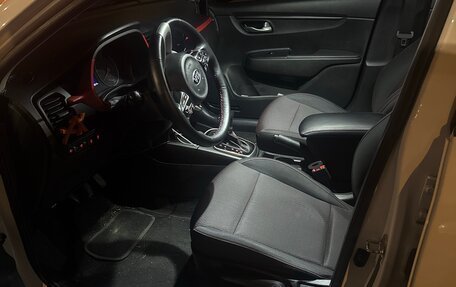KIA Rio IV, 2021 год, 2 000 000 рублей, 10 фотография