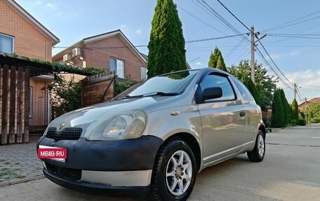 Toyota Vitz, 2001 год, 260 000 рублей, 2 фотография
