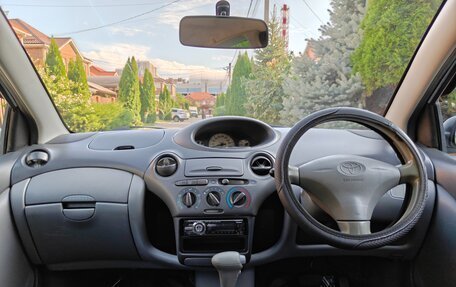 Toyota Vitz, 2001 год, 260 000 рублей, 7 фотография