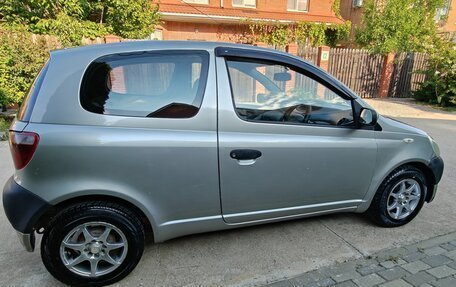 Toyota Vitz, 2001 год, 260 000 рублей, 5 фотография