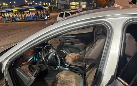 Chevrolet Cruze II, 2014 год, 615 000 рублей, 2 фотография