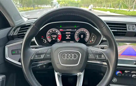 Audi Q3, 2022 год, 2 067 555 рублей, 10 фотография