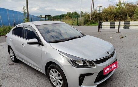KIA Rio IV, 2018 год, 1 450 000 рублей, 4 фотография