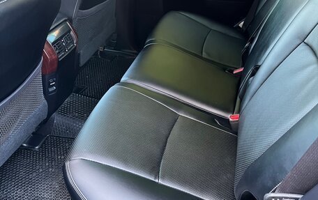 Toyota Land Cruiser Prado 150 рестайлинг 2, 2014 год, 3 150 000 рублей, 10 фотография