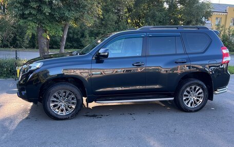 Toyota Land Cruiser Prado 150 рестайлинг 2, 2014 год, 3 150 000 рублей, 3 фотография