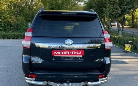 Toyota Land Cruiser Prado 150 рестайлинг 2, 2014 год, 3 150 000 рублей, 5 фотография
