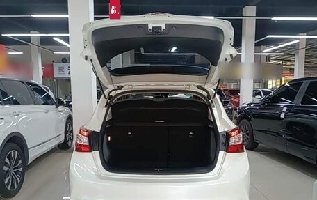 Nissan Tiida, 2022 год, 1 080 000 рублей, 7 фотография