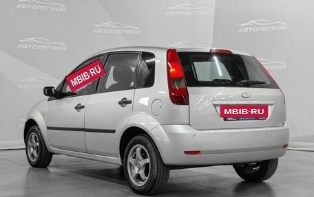 Ford Fiesta, 2005 год, 380 000 рублей, 3 фотография