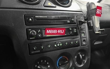 Ford Fiesta, 2005 год, 380 000 рублей, 18 фотография