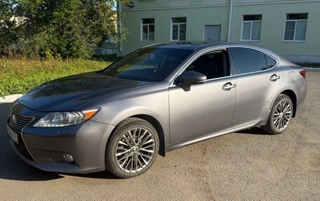 Lexus ES VII, 2014 год, 1 800 000 рублей, 1 фотография
