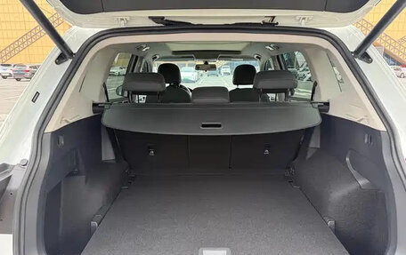 Volkswagen Tiguan II, 2022 год, 1 862 000 рублей, 7 фотография