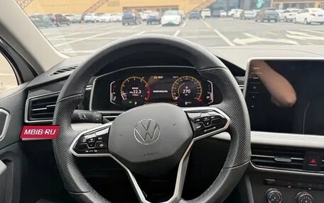 Volkswagen Tiguan II, 2022 год, 1 862 000 рублей, 14 фотография
