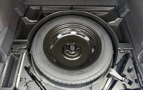 Volkswagen Tiguan II, 2022 год, 1 862 000 рублей, 23 фотография