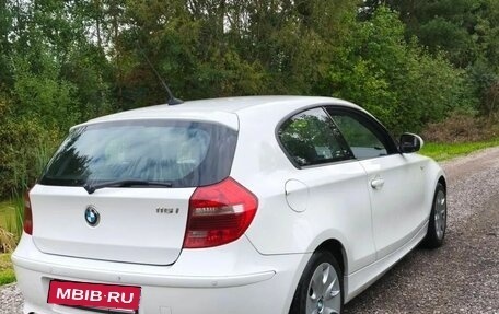 BMW 1 серия, 2011 год, 950 000 рублей, 9 фотография