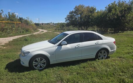 Mercedes-Benz C-Класс, 2007 год, 1 000 000 рублей, 3 фотография
