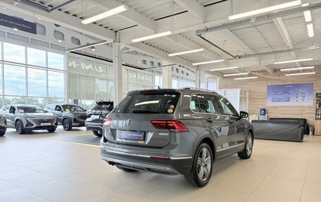 Volkswagen Tiguan II, 2017 год, 2 149 900 рублей, 7 фотография