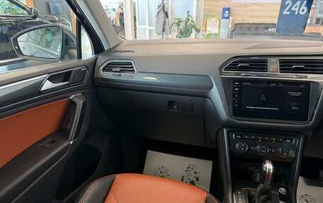 Volkswagen Tiguan II, 2017 год, 2 149 900 рублей, 15 фотография