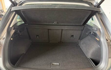 Volkswagen Tiguan II, 2017 год, 2 149 900 рублей, 21 фотография