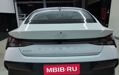 Hyundai Elantra, 2025 год, 2 000 000 рублей, 5 фотография