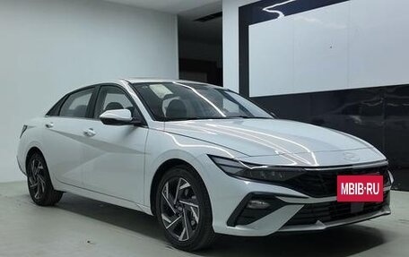 Hyundai Elantra, 2025 год, 2 000 000 рублей, 3 фотография