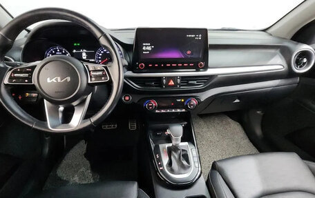 KIA K3, 2023 год, 1 700 000 рублей, 6 фотография