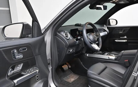 Mercedes-Benz GLB, 2025 год, 6 000 000 рублей, 5 фотография