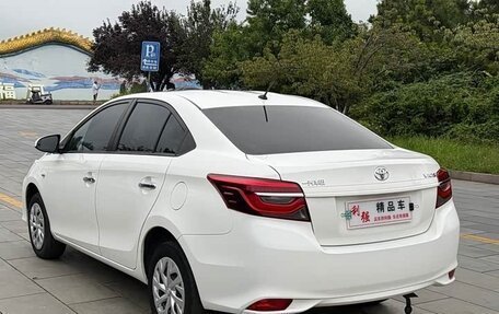 Toyota Vios III, 2022 год, 1 085 000 рублей, 11 фотография