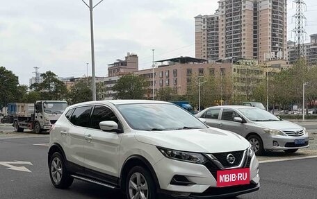 Nissan Qashqai, 2022 год, 1 580 000 рублей, 3 фотография