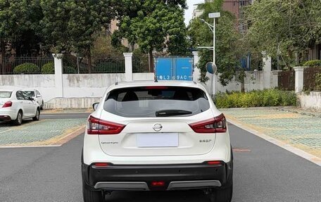 Nissan Qashqai, 2022 год, 1 580 000 рублей, 5 фотография