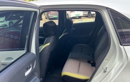 Honda Fit, 2022 год, 1 200 000 рублей, 7 фотография