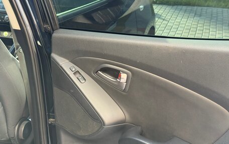 Hyundai ix35 I рестайлинг, 2014 год, 950 000 рублей, 27 фотография