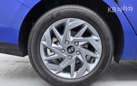 Hyundai Avante, 2023 год, 2 100 000 рублей, 11 фотография
