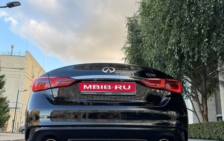 Infiniti Q50 I рестайлинг, 2018 год, 3 000 000 рублей, 1 фотография