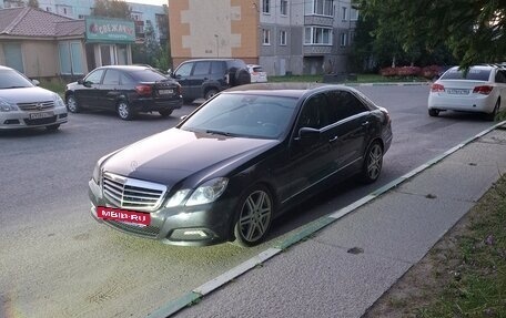 Mercedes-Benz E-Класс, 2009 год, 1 550 000 рублей, 8 фотография