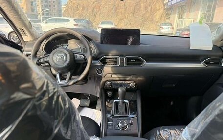 Mazda CX-5 II, 2025 год, 2 600 000 рублей, 6 фотография