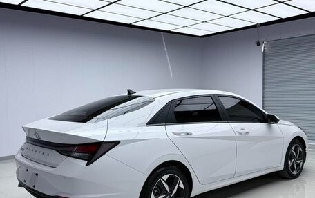 Hyundai Elantra, 2022 год, 1 450 000 рублей, 6 фотография