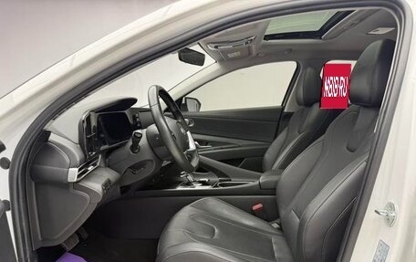 Hyundai Elantra, 2022 год, 1 450 000 рублей, 8 фотография
