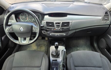 Renault Laguna III рестайлинг, 2008 год, 480 000 рублей, 11 фотография